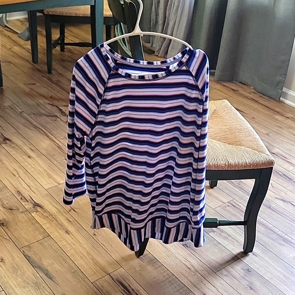 LONG SLEEVE TEE
